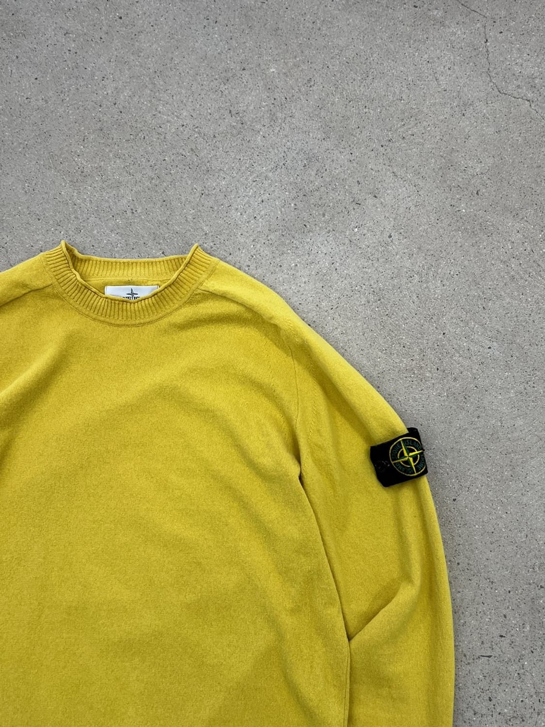 스톤아일랜드 와펜 옐로우 코튼 니트 상품이미지4