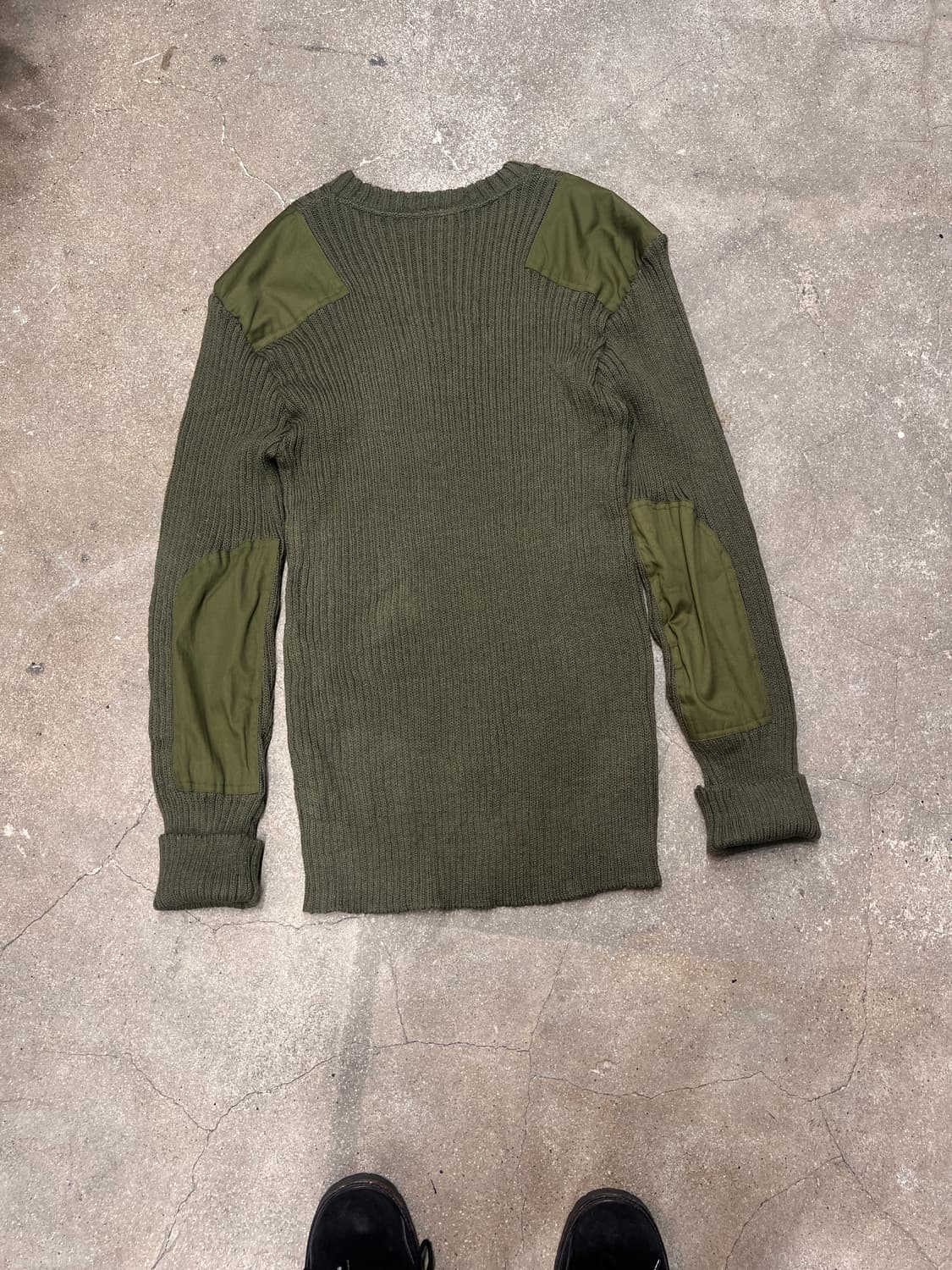 The Woolly Pully 울 코만도 스웨터 상품이미지2