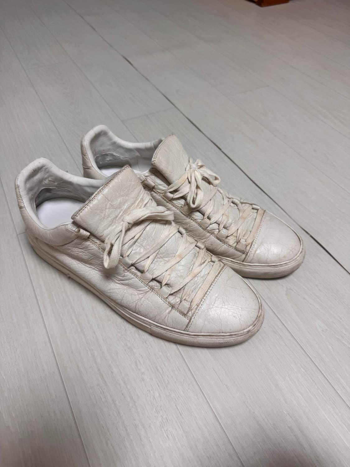 발렌시아가 아레나 화이트 스니커즈(42) 상품이미지3