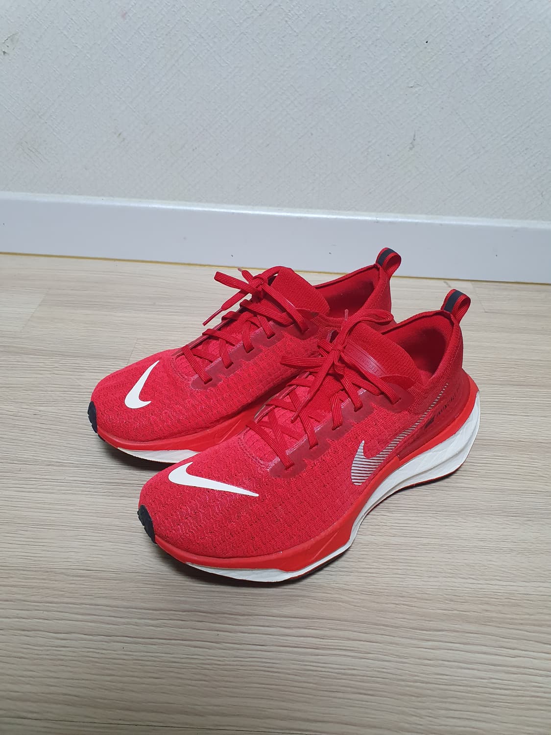 나이키 인빈서블 런 3 레드 운동화 285 상품이미지4