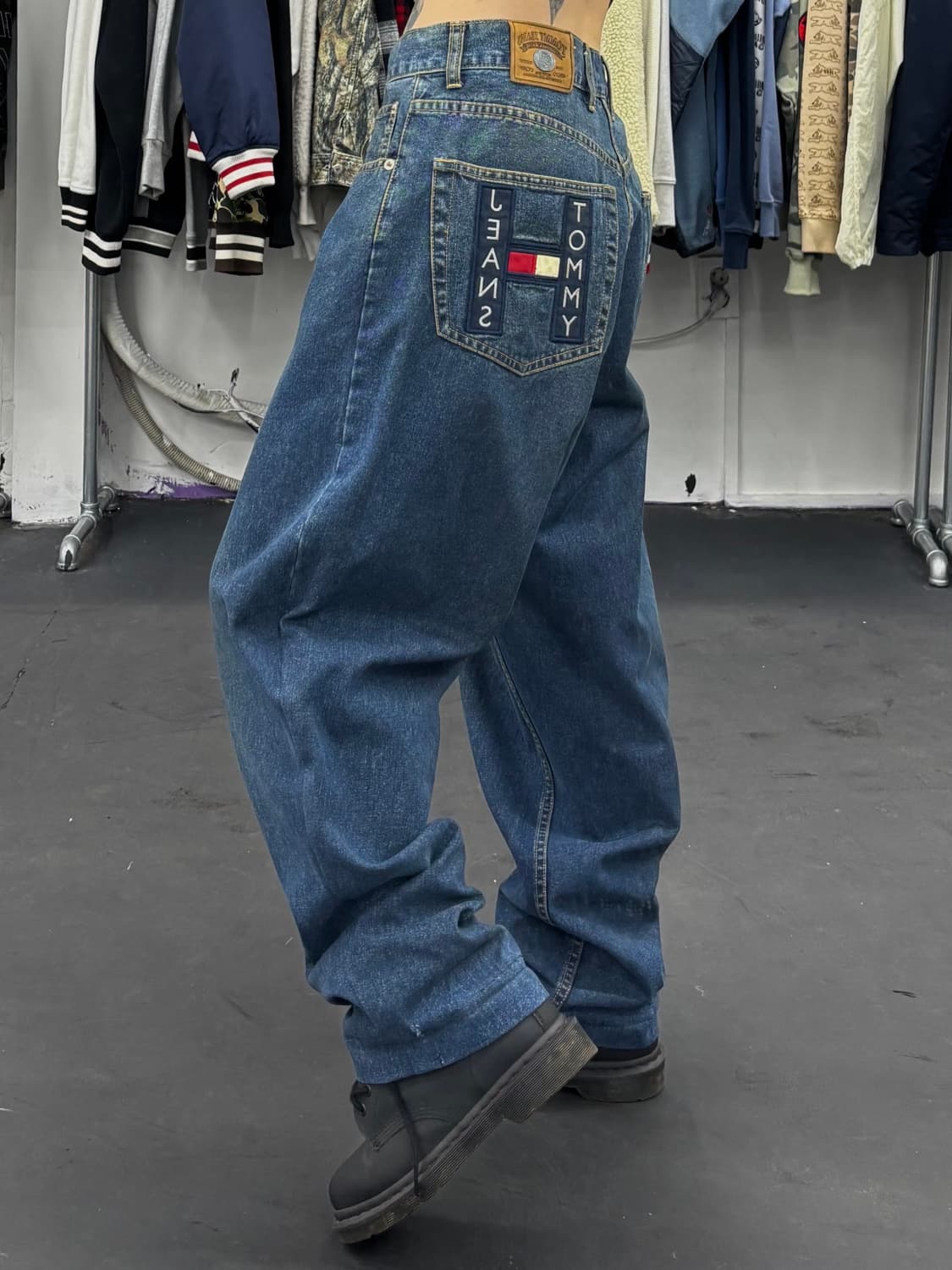 타미 힐피거 올드스쿨 빅로고 데님팬츠 상품이미지2