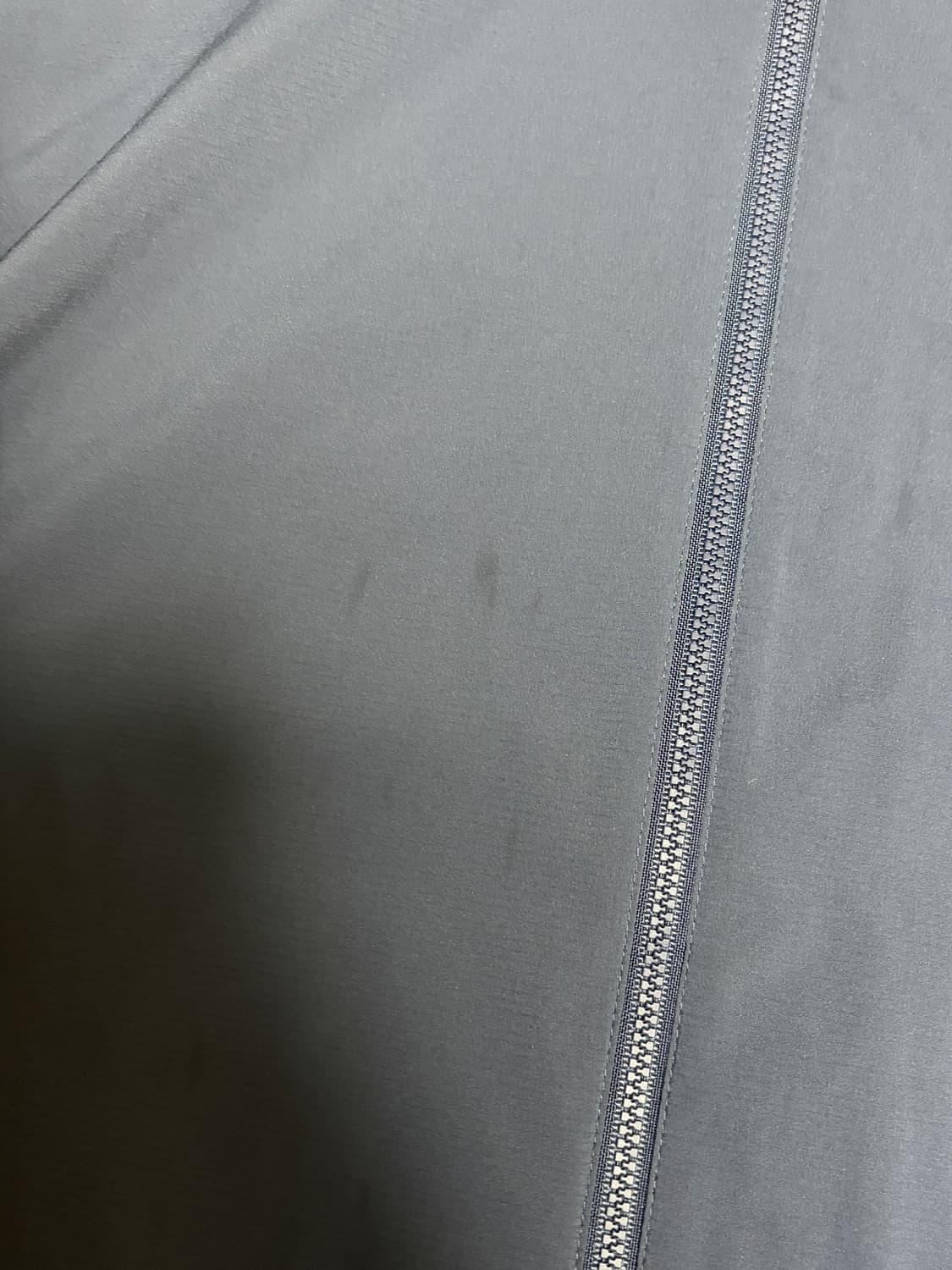 유니클로 포켓터블UV PROTECTION파카 네이비 M 상품이미지3