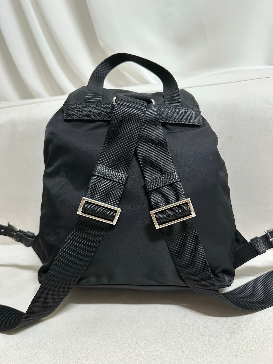 [A+ 정품] 프라다 백팩 스몰 신형 1bz677 상품이미지5