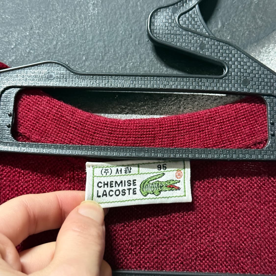 라코스테 00s 원 포인트 울 가디건 버건디 상품이미지5