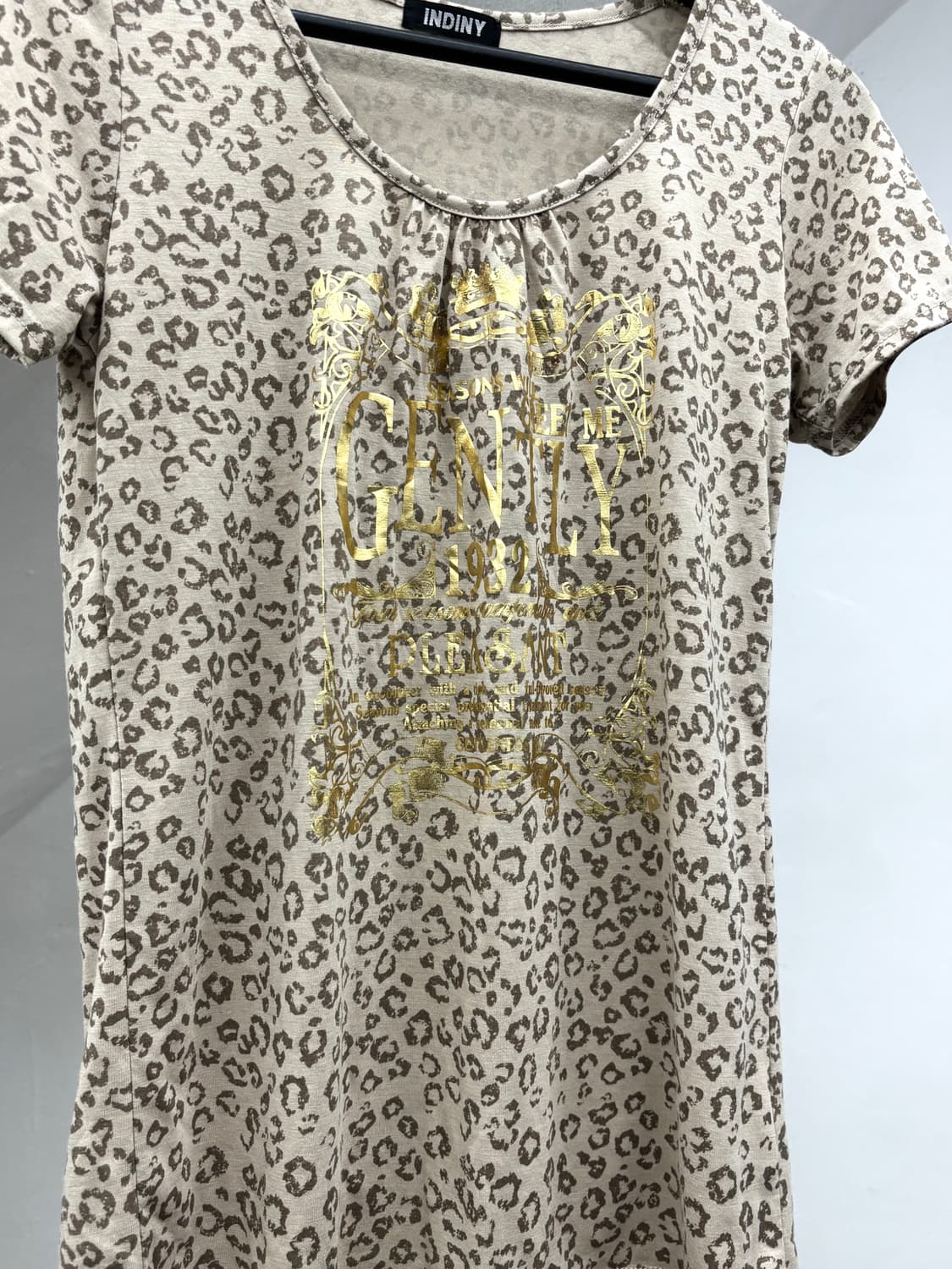 Leopard gal slim fit top  상품이미지3