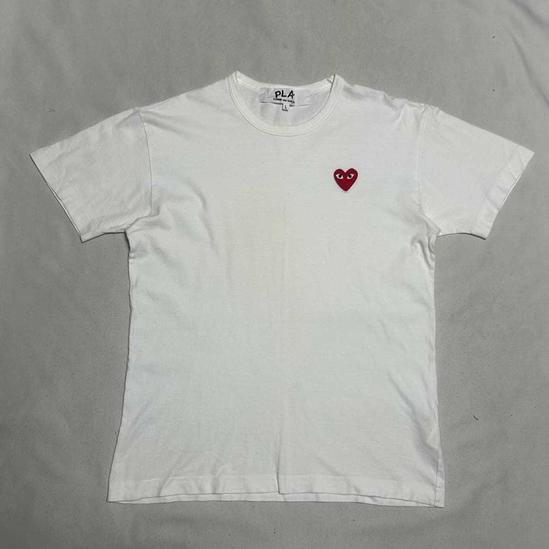 L 꼼데가르송 레드하트와펜 화이트 반팔티 상품이미지2