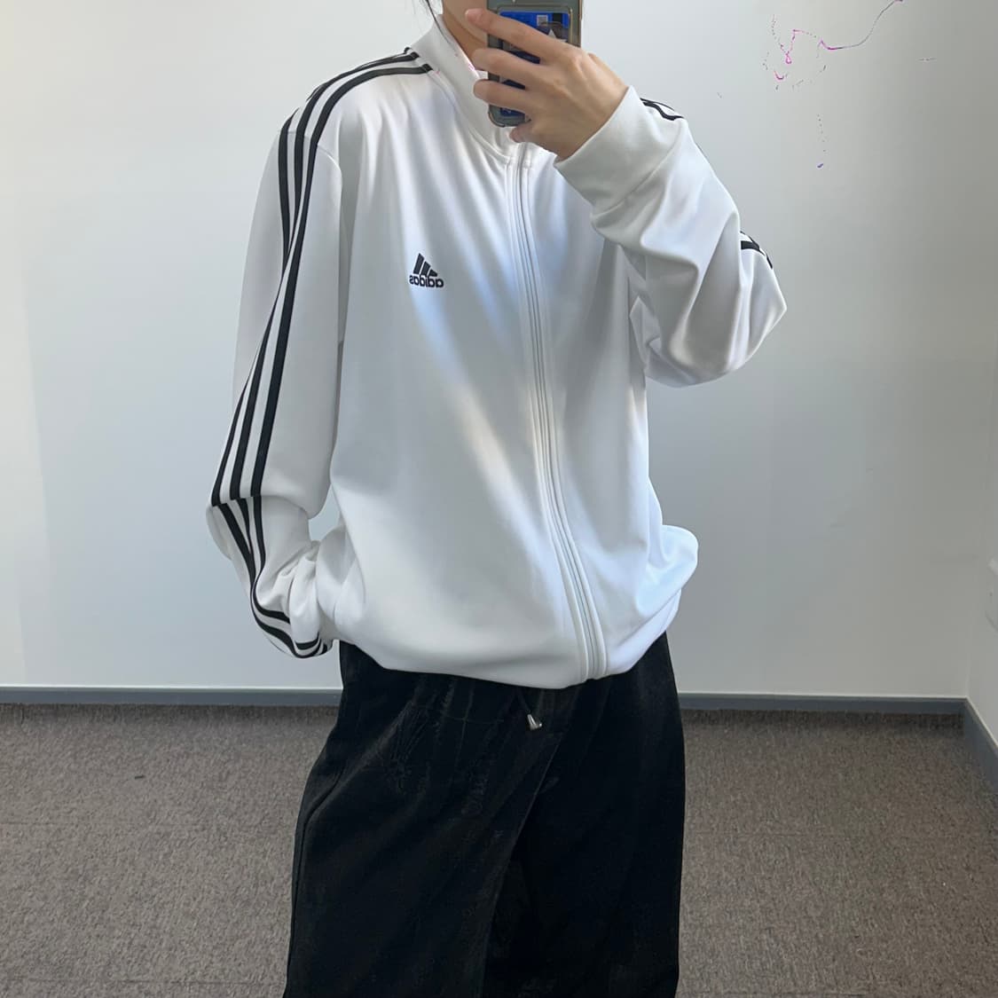 Adidas 아디다스 흰검 삼각로고 트랙탑져지 상품이미지2