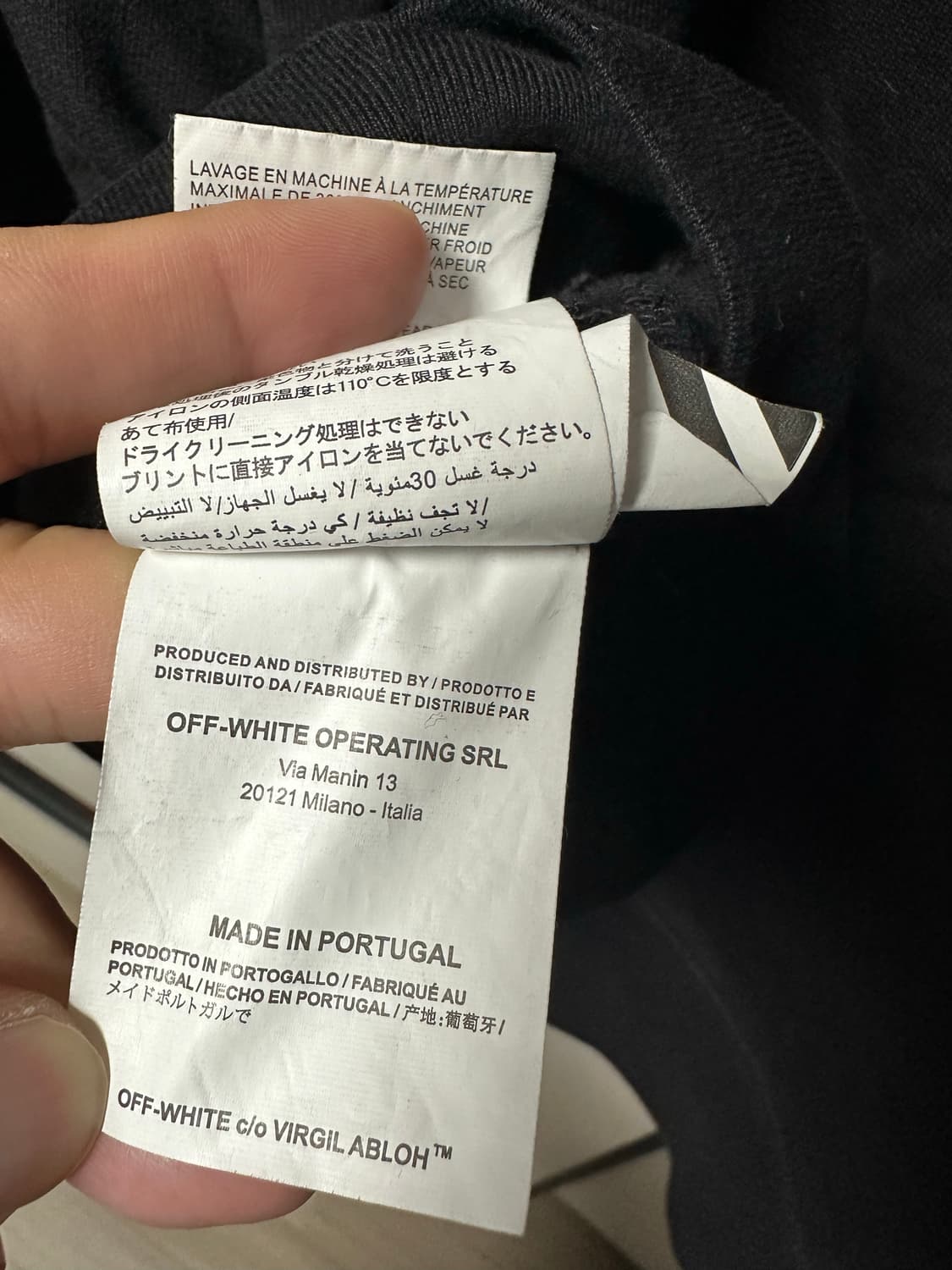 오프화이트 블랙 맨투맨 XL 상품이미지5