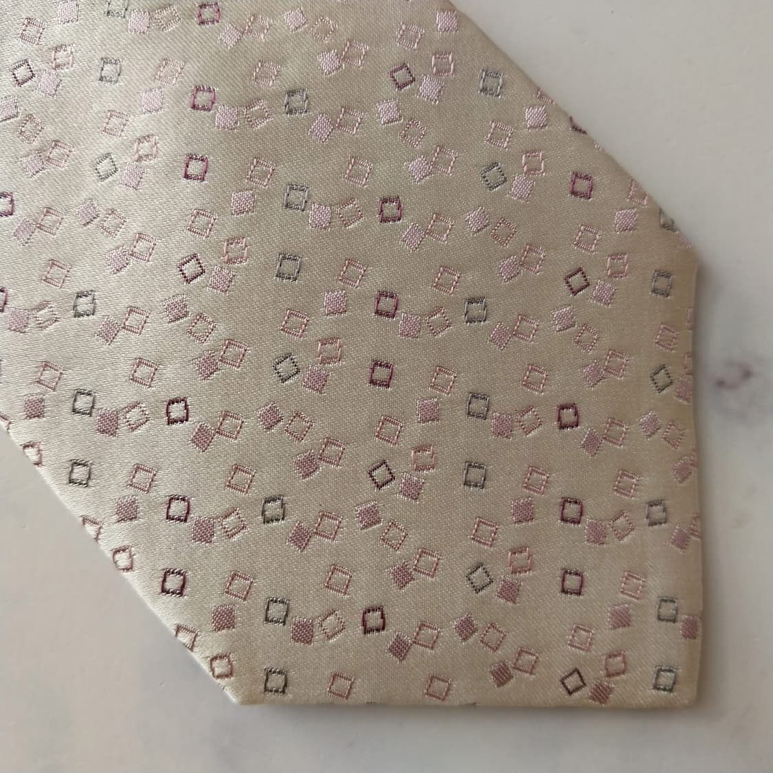 캘빈클라인 실크 아이보리 핑크 패턴 넥타이 8.7cm A+등급 K1841 상품이미지8