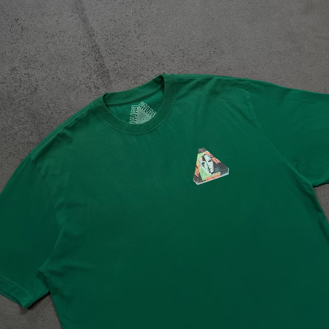 팔라스 19ss 트라이뷰리 그린 반팔티 상품이미지3