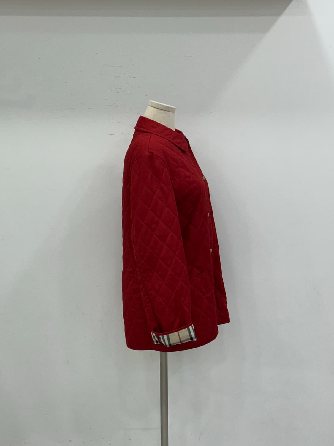 버버리 퀼팅 상품이미지2