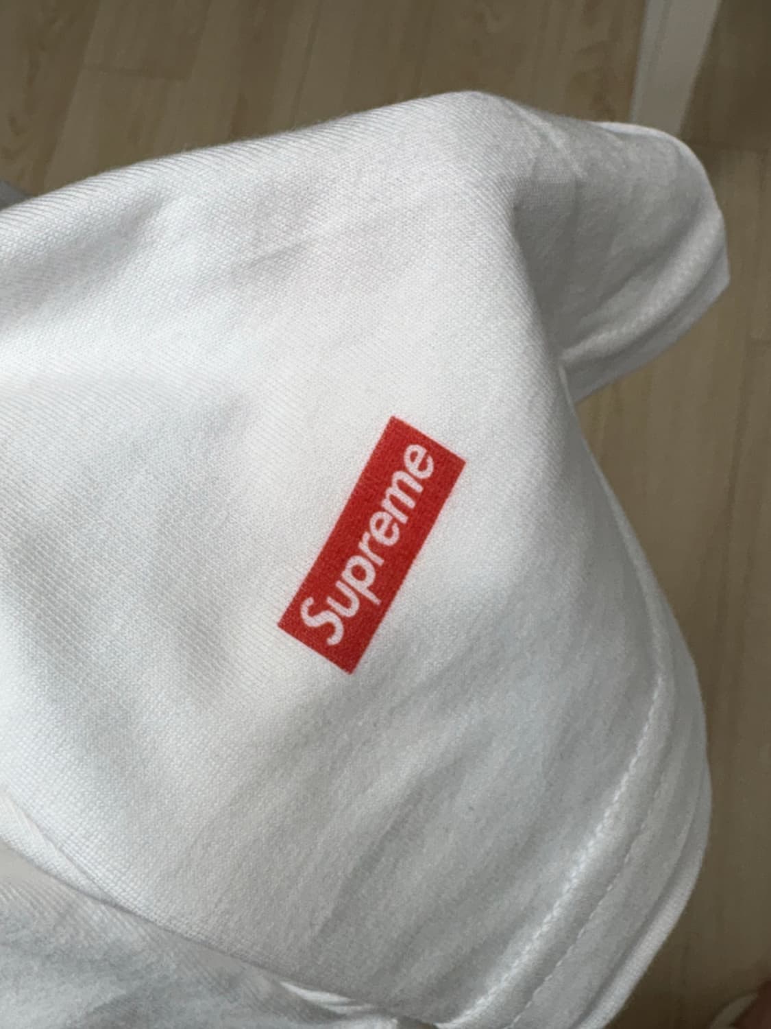 슈프림 헤인즈 3장 판매합니다.  상품이미지4