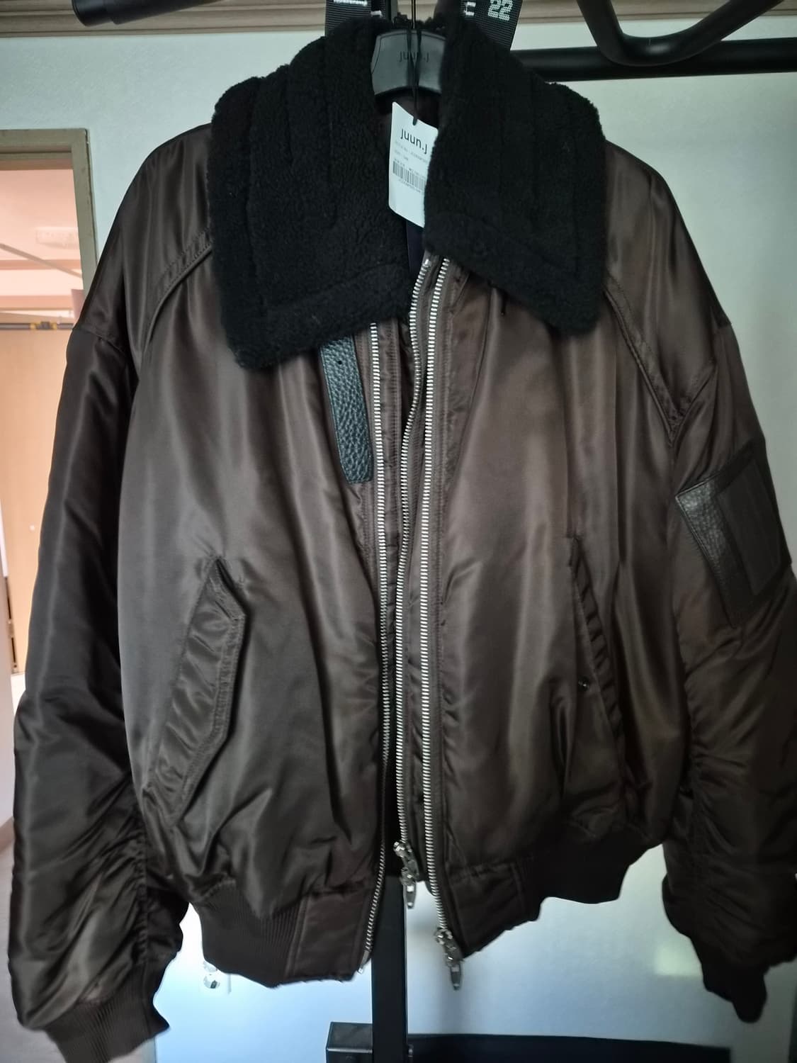 준지 juun.j 브라운 마원 무스탕(Ma-1 무스탕) 48 상품이미지6