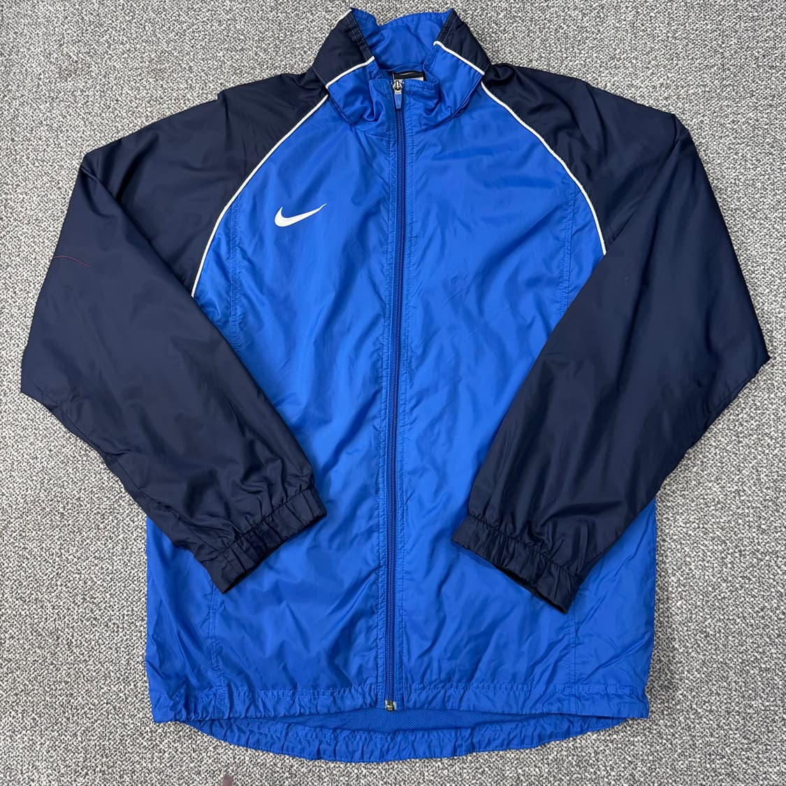 나이키 바람막이 상품이미지1
