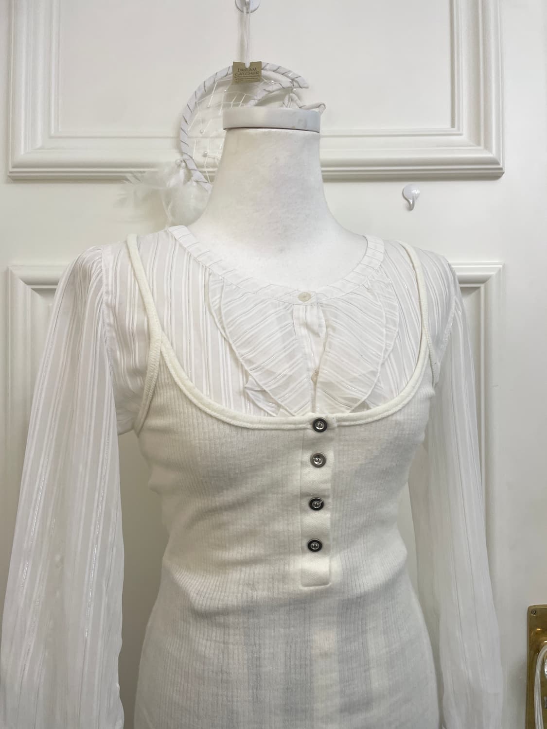 white silver line ruffle blouse&ivory bu 상품이미지6