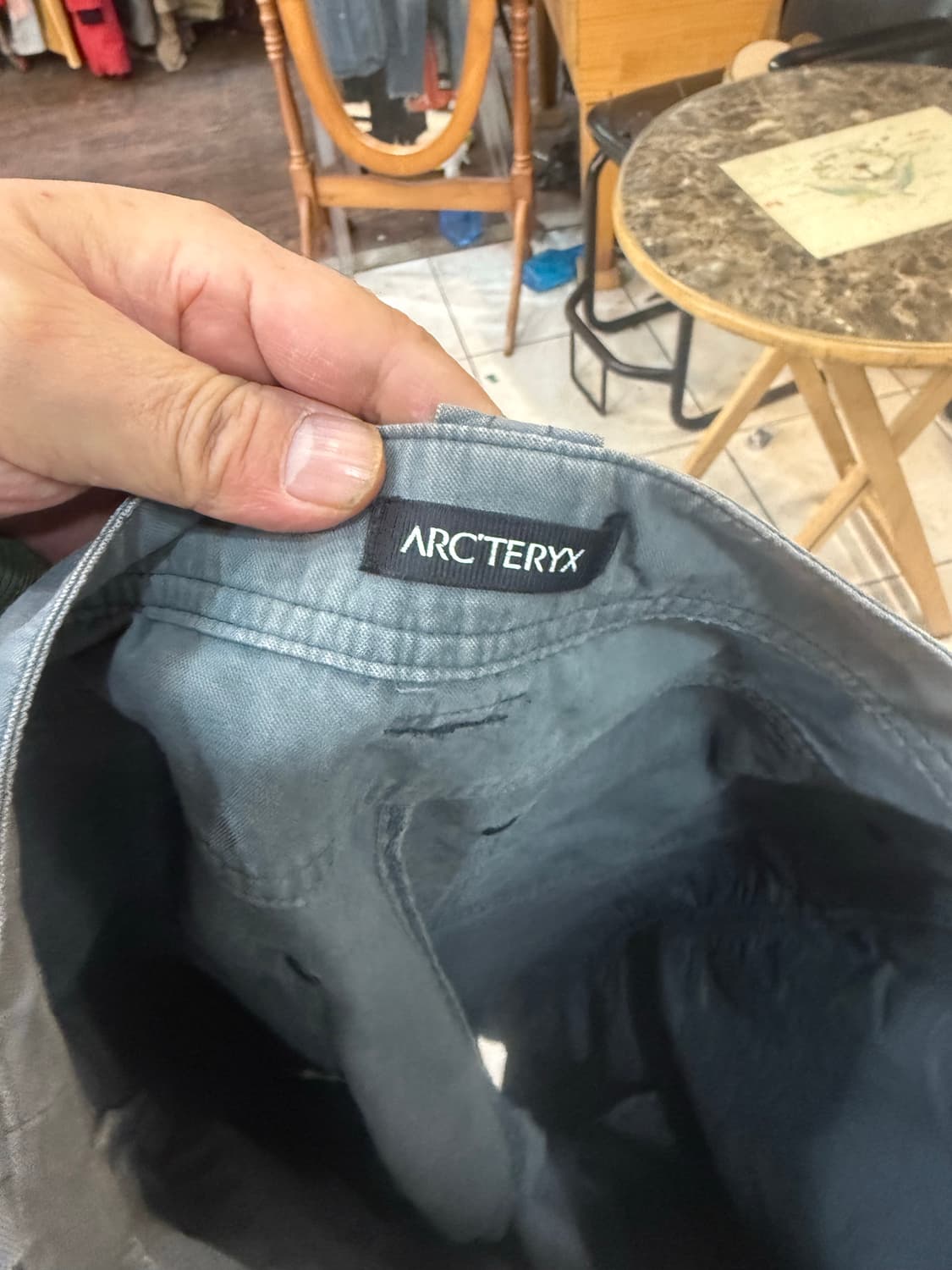 32 정품 아크테릭스 필라세이드 팬츠 팝니다 상품이미지3