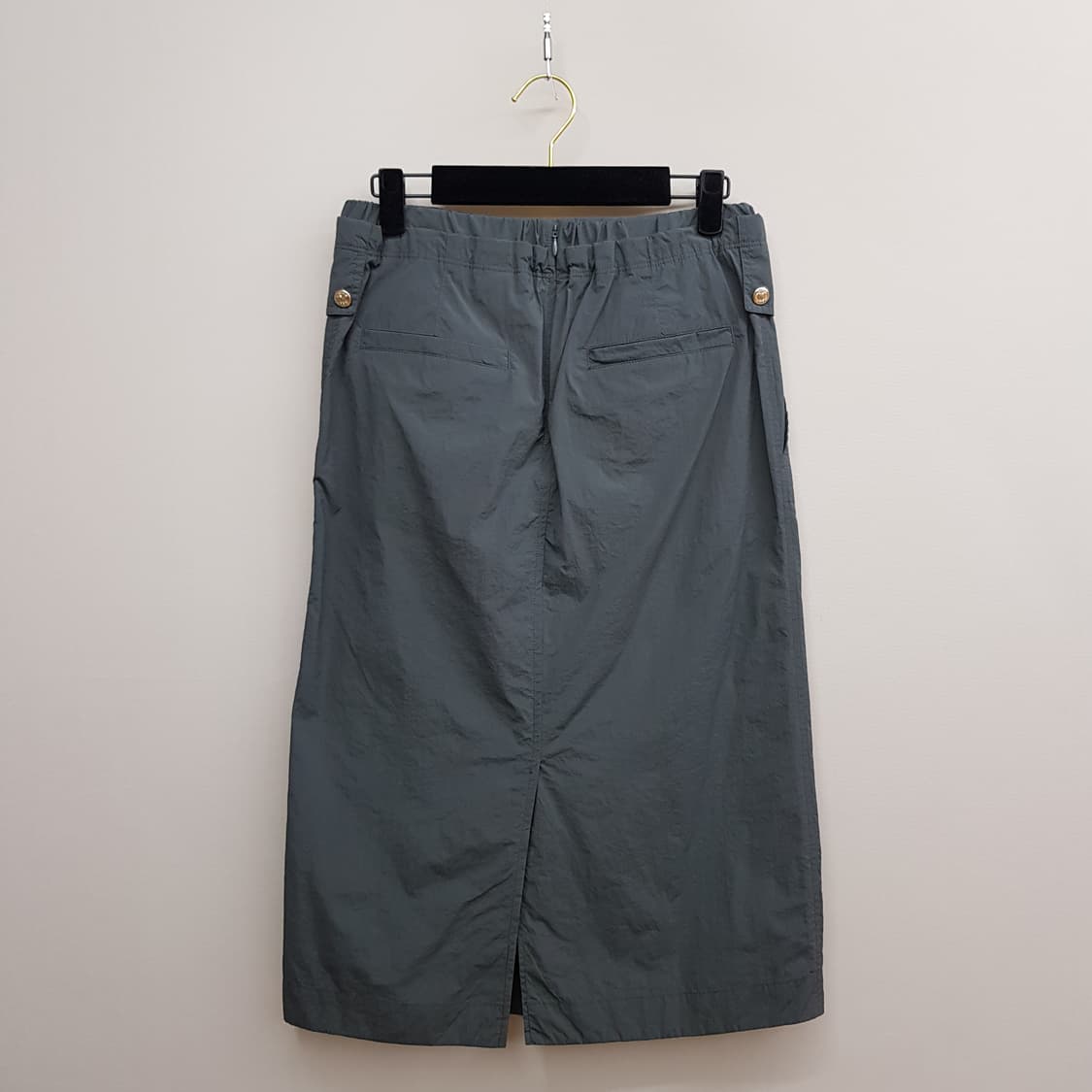 한섬 SJSJ 2023 나일론 밴딩 롱 스커트 64-94사이즈 상품이미지3