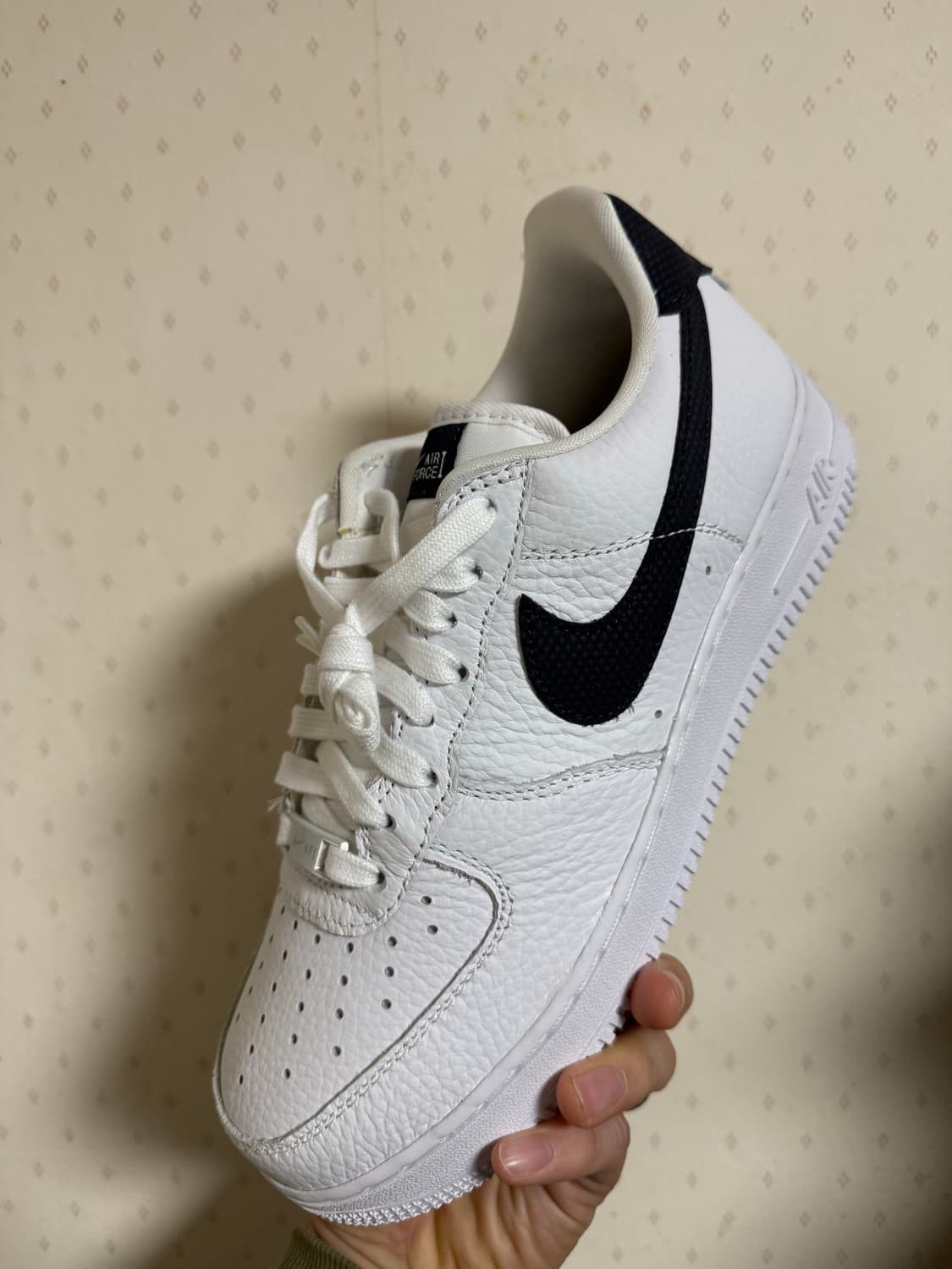 나이키 에어포스 1 '07 크래프트 화이트 & 옵시디언 255 상품이미지3