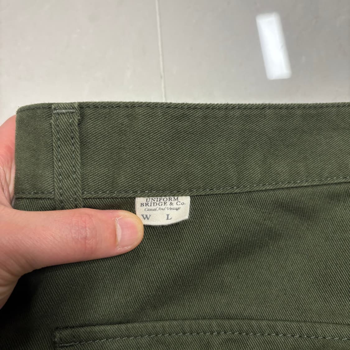 정품 유니폼브릿지 와이드 카키 퍼티그 팬츠 면바지 32인치 상품이미지6