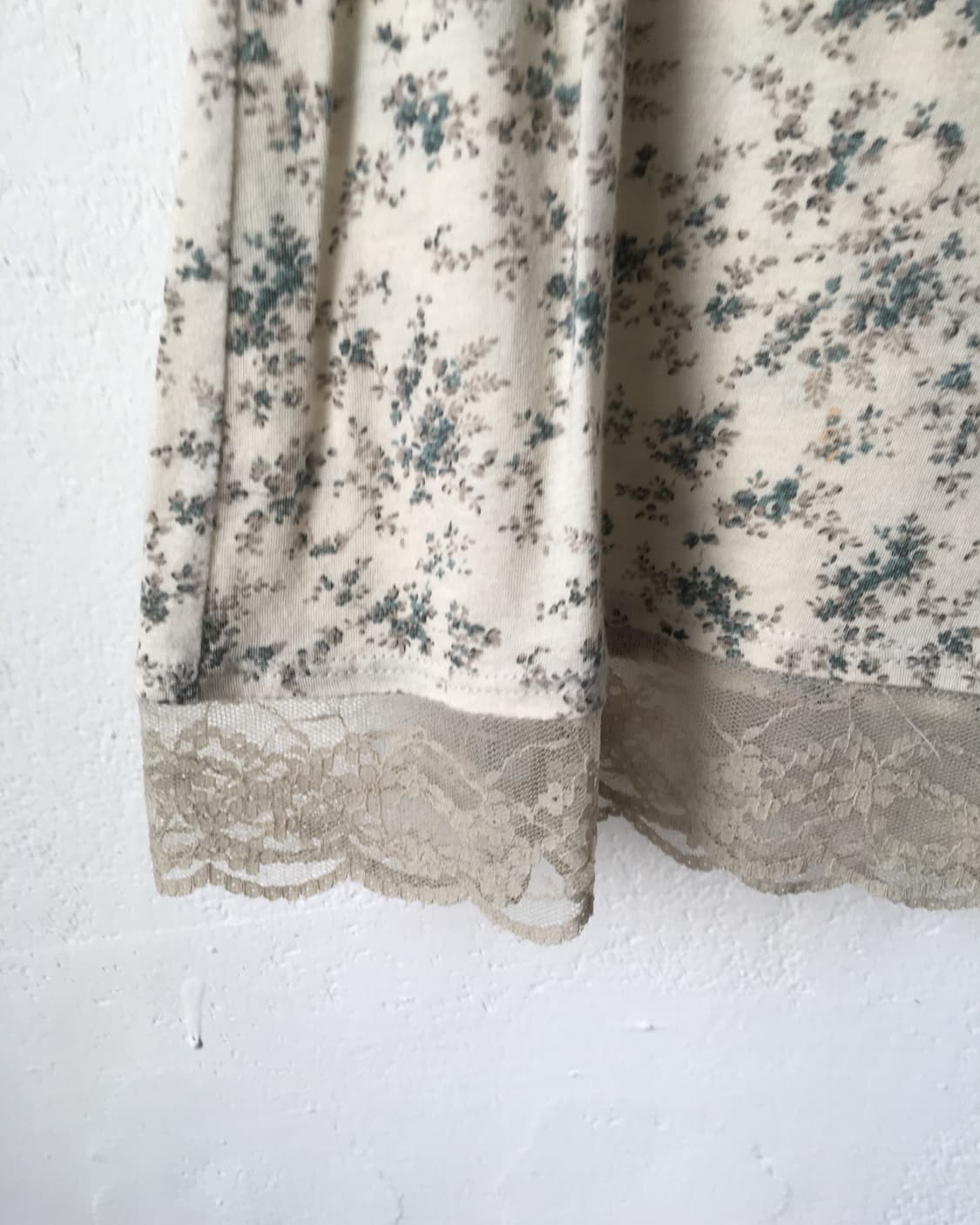 Lace point sleeveless 상품이미지3