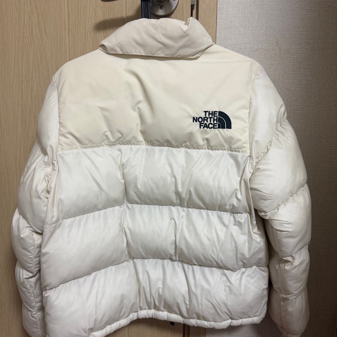 노스페이스 눕시 온볼 자켓 아이보리 상품이미지2