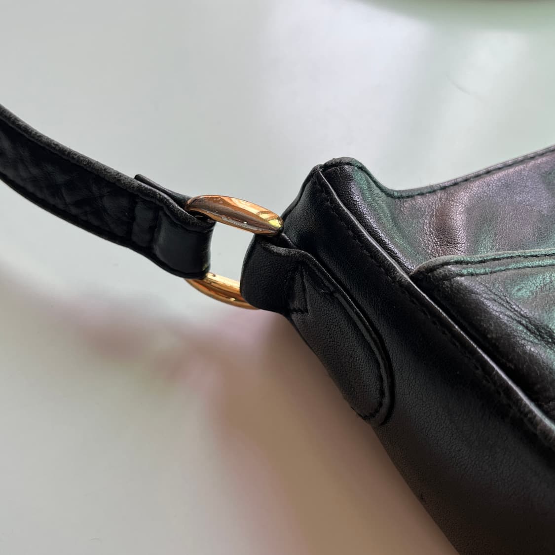 Aigner Leather shoulder Bag 상품이미지8
