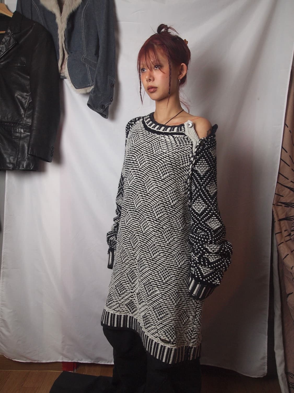 저스트 카발리 숄더 버튼 슬릿 헤비 니트 상품이미지2