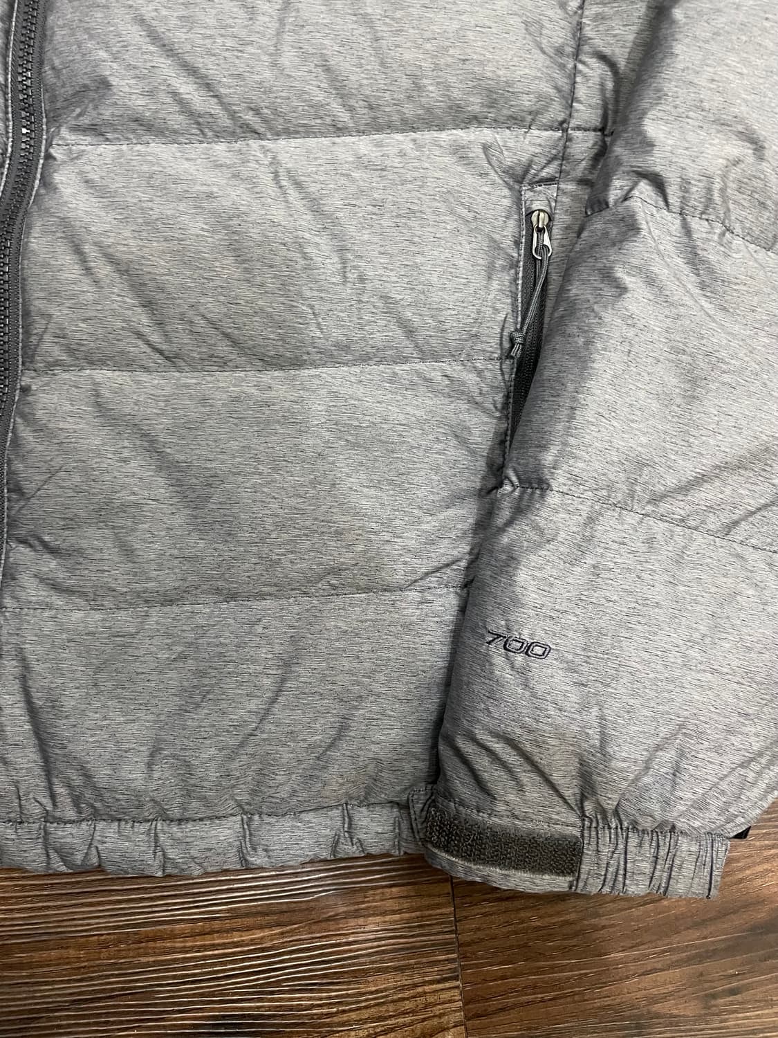 노스페이스 700 눕시 구스다운 푸퍼 패딩 그레이 상품이미지4