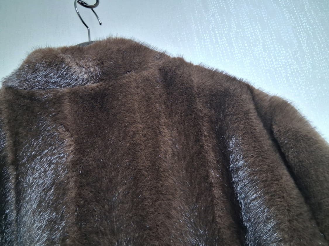 친환경 휘메일 모조밍크롱코트 새로운트랜드 브이넥밍크롱 카라제이121CM길 상품이미지8