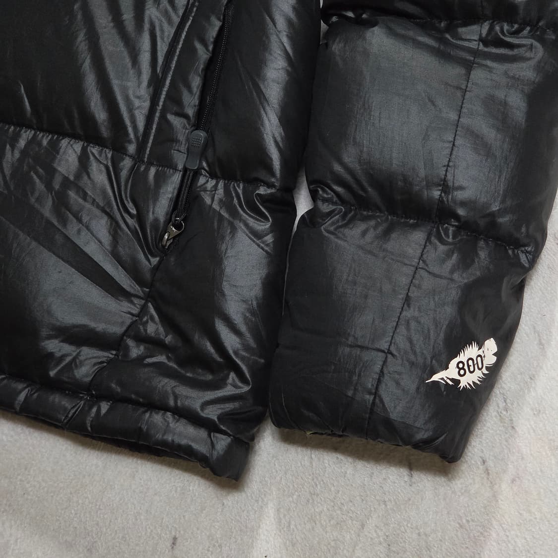 아디다스 퍼플 로고 구스다운 후드 패딩 상품이미지4