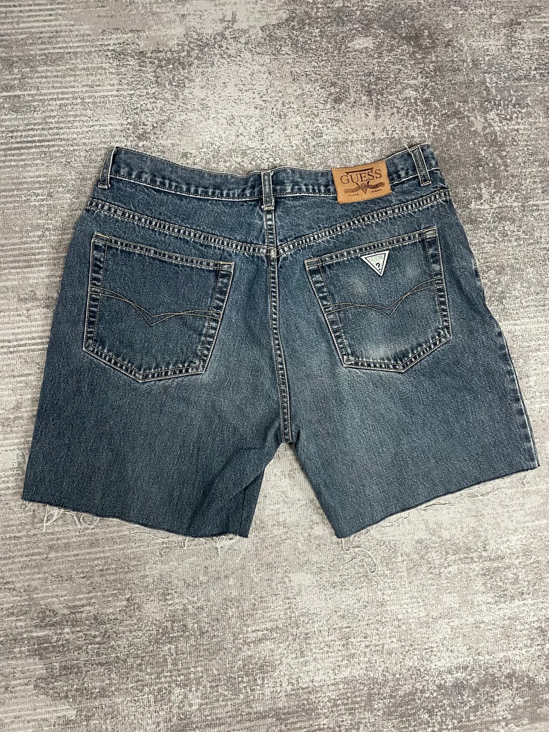 90‘s vintage GUESS 데님숏츠 상품이미지4