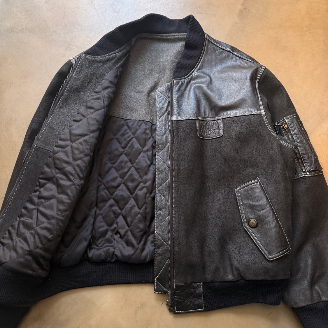 아식스 카우레더 봄버 베이스 자켓 상품이미지9