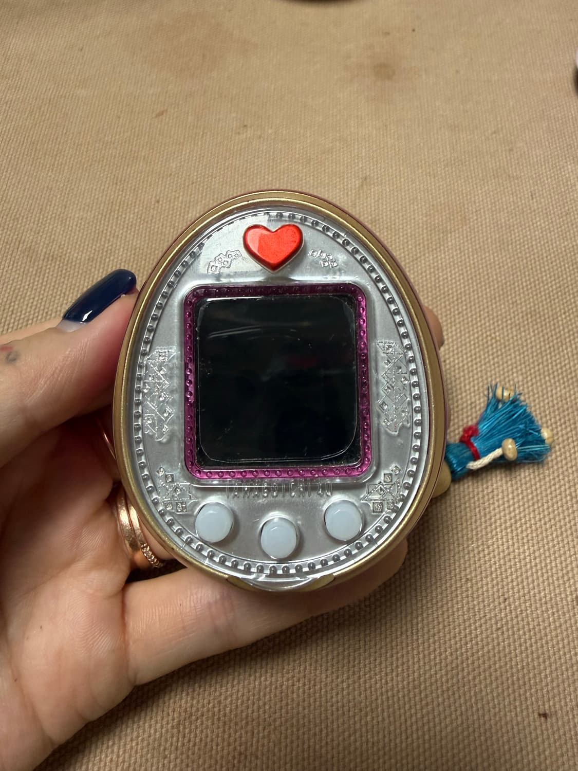 다마고치 포유 화이트 (폰포함) 상품이미지1