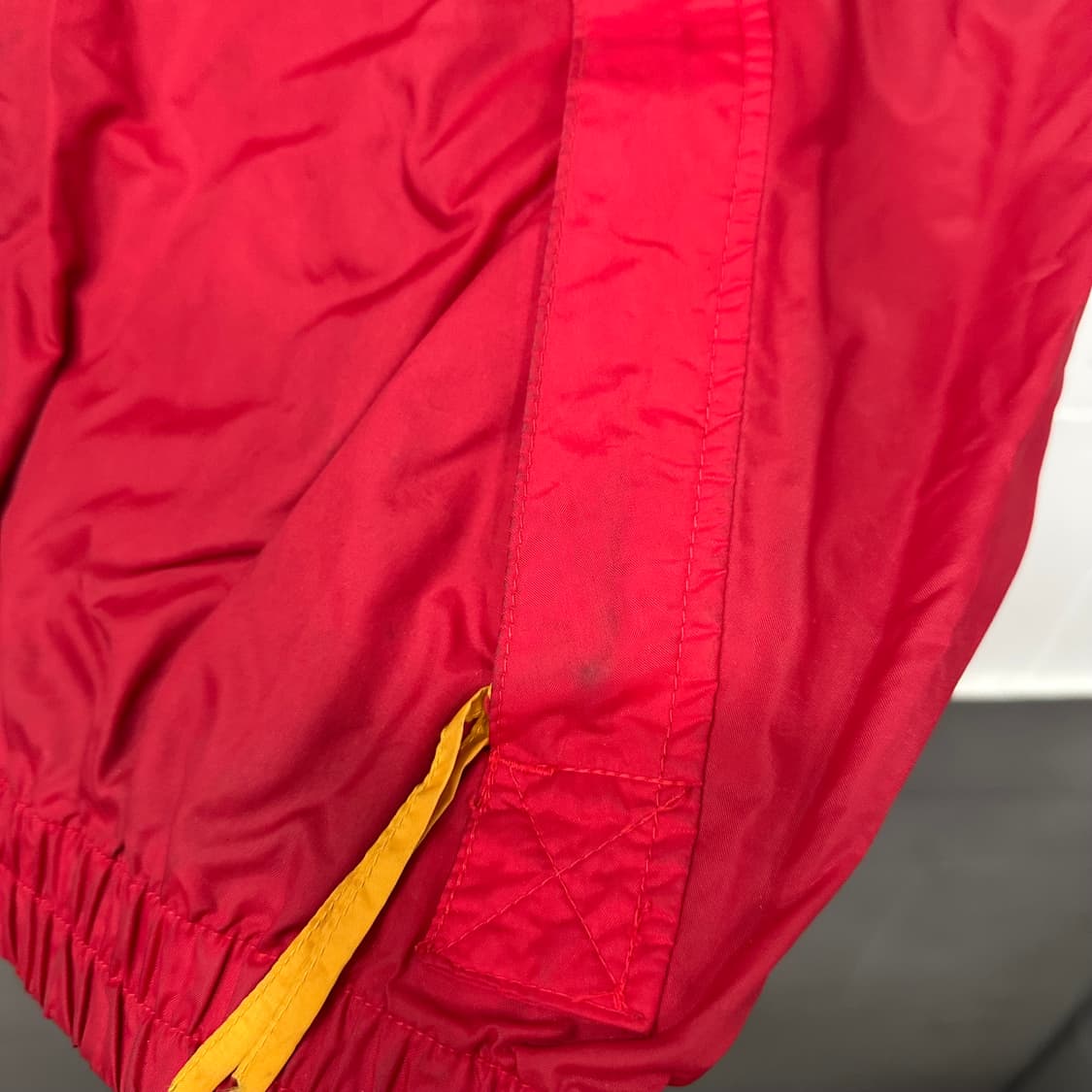 타미힐피거 올드스쿨 바람막이 상품이미지3