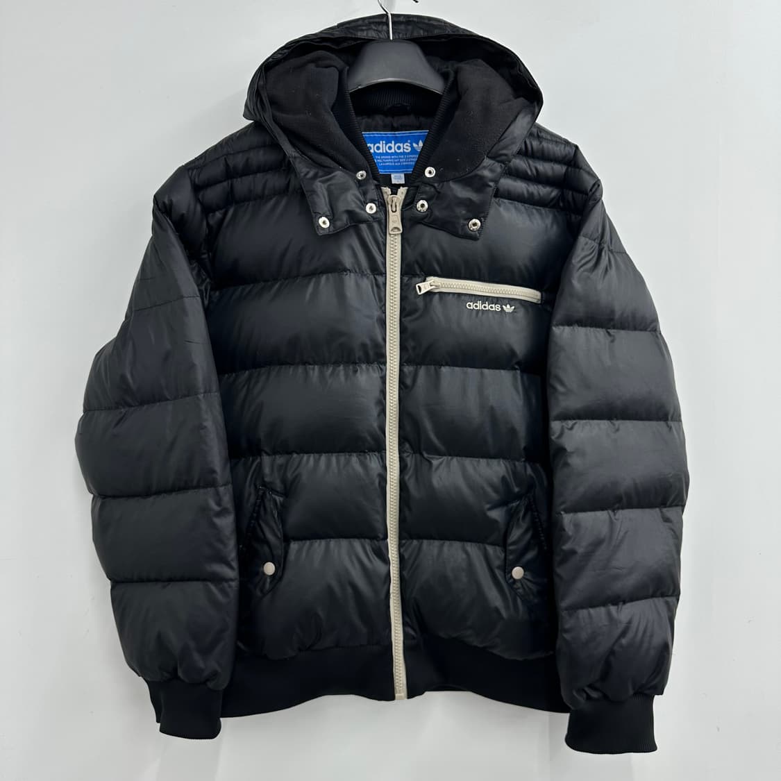 100 아디다스 올드스쿨 남자 덕다운 패딩 상품이미지1