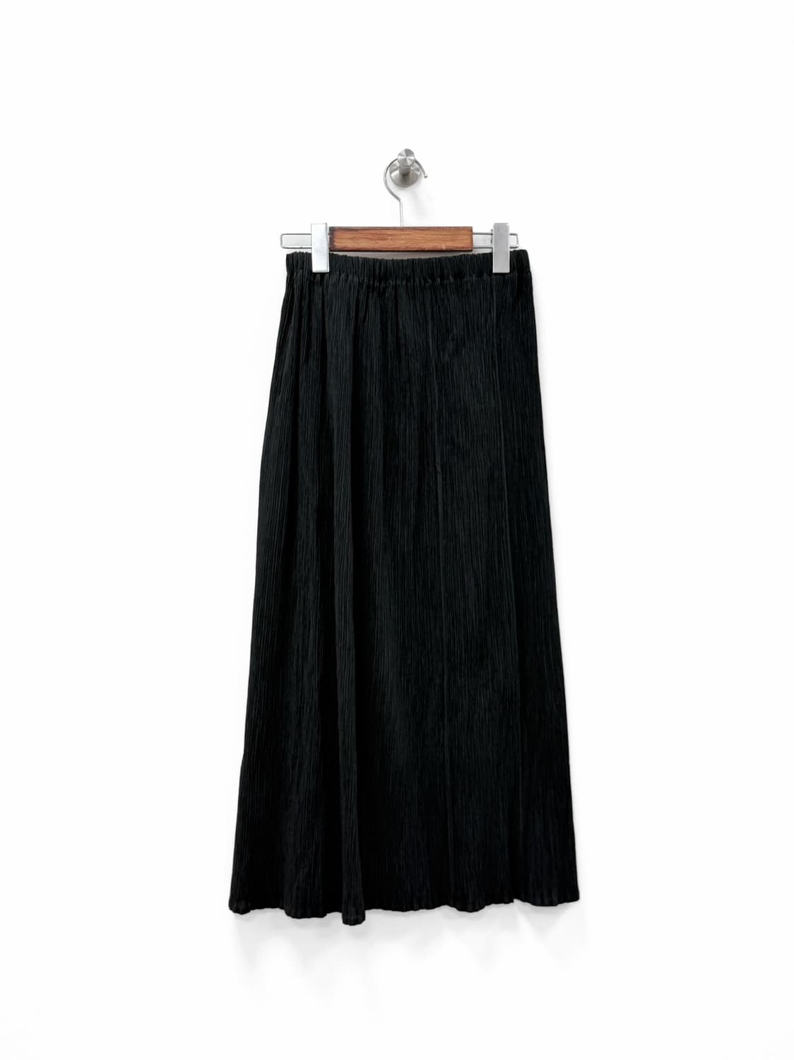 이세이미야케 플리츠 롱 스커트 블랙 상품이미지4