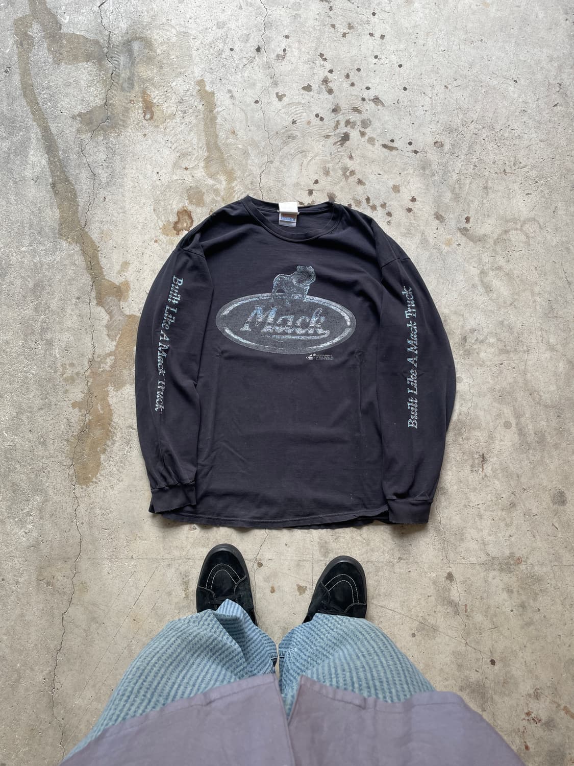 90-00s Mack truck distressed long sleeve 상품이미지1