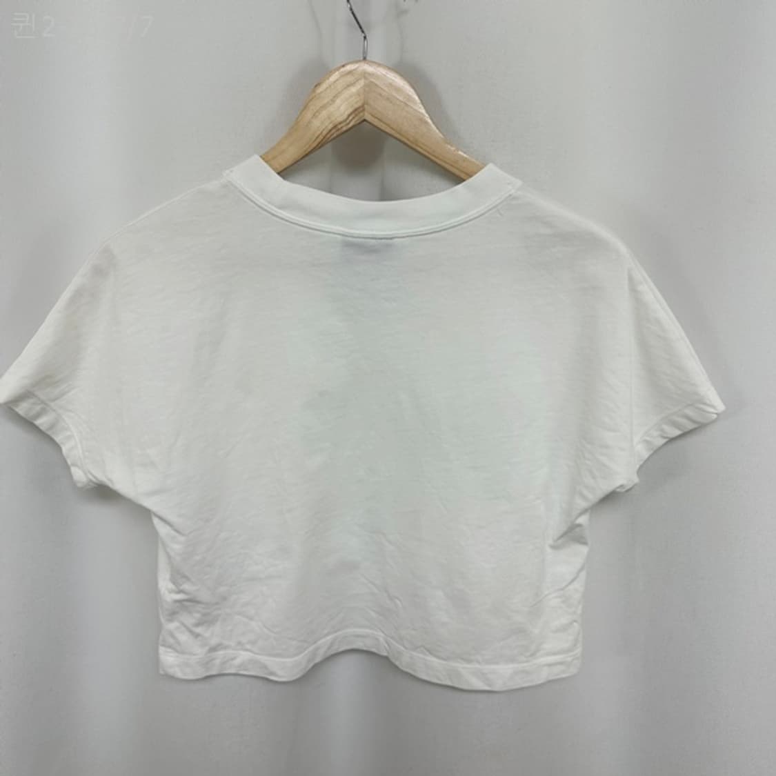 
나이키 여자 면100% 크롭 반팔티 화이트 S  KJ 상품이미지8