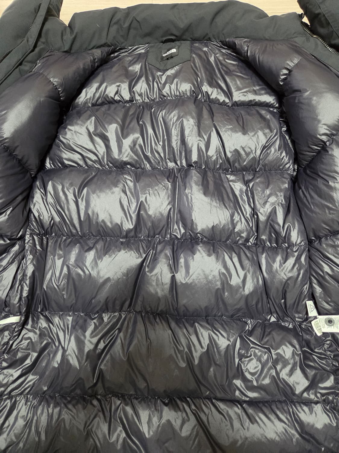 노스페이스 하이벤트 구스다운 패딩 상품이미지3