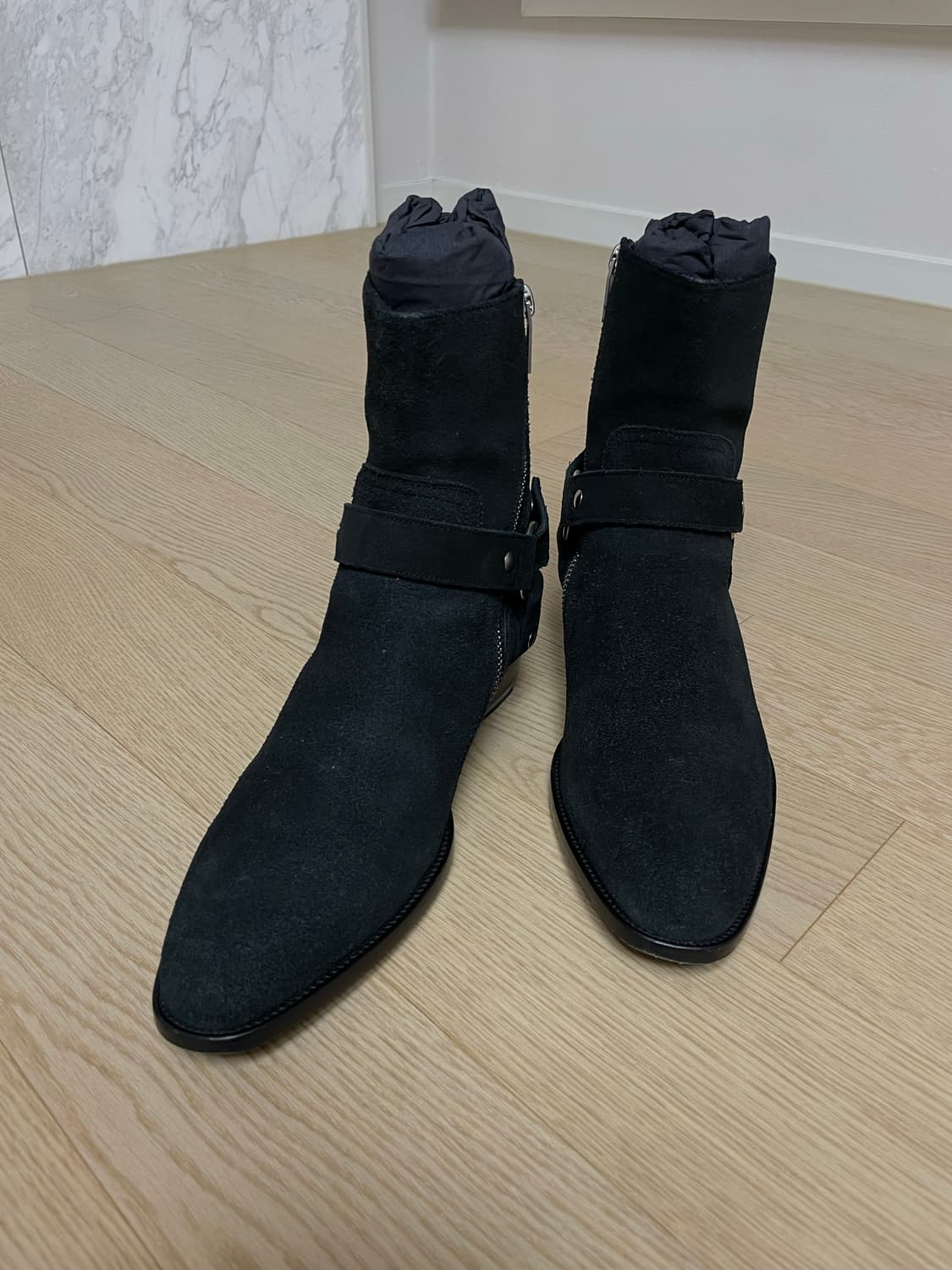 생로랑 13fw 하네스 스웨이드 부츠 42사이즈 팝니다 상품이미지3