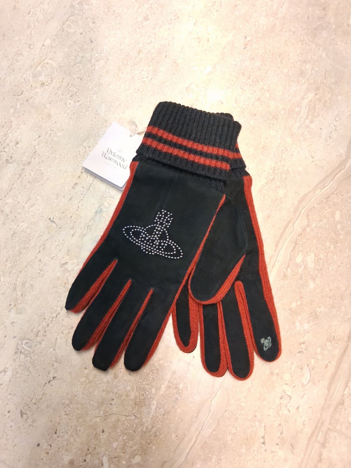 비비안웨스트우드 남성용 스터드 장갑 (새상품) 상품이미지4