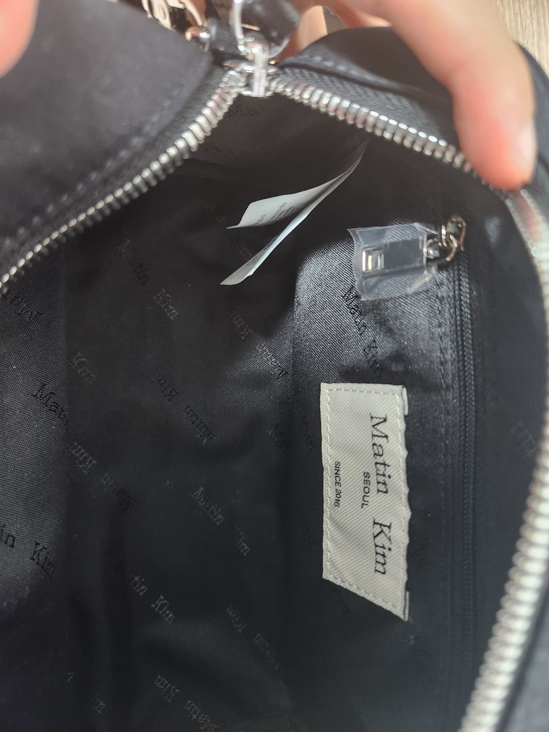 마뗑킴 베이비 스포티 토트백 블랙 상품이미지4