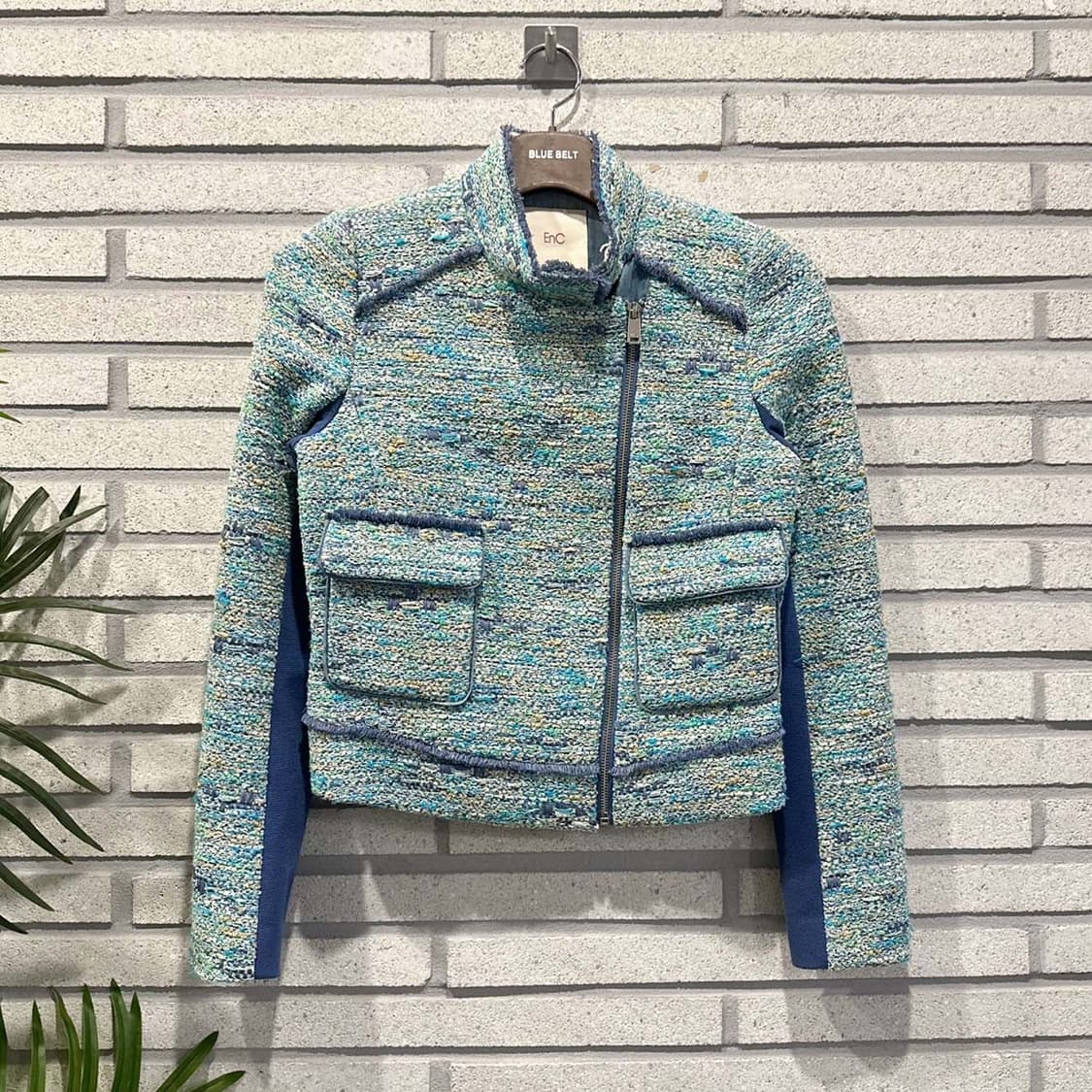 EnC 이앤씨 크롭 트위드자켓 사선집업 투포켓 프린지 디테일 민트 블루 상품이미지1