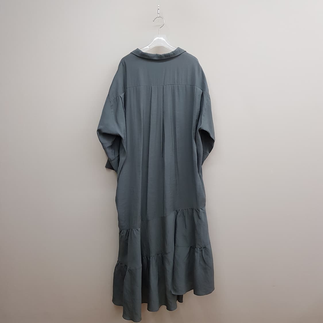 한섬 시스템 오픈카라 셔츠형 원피스 88-98-165사이즈 상품이미지4