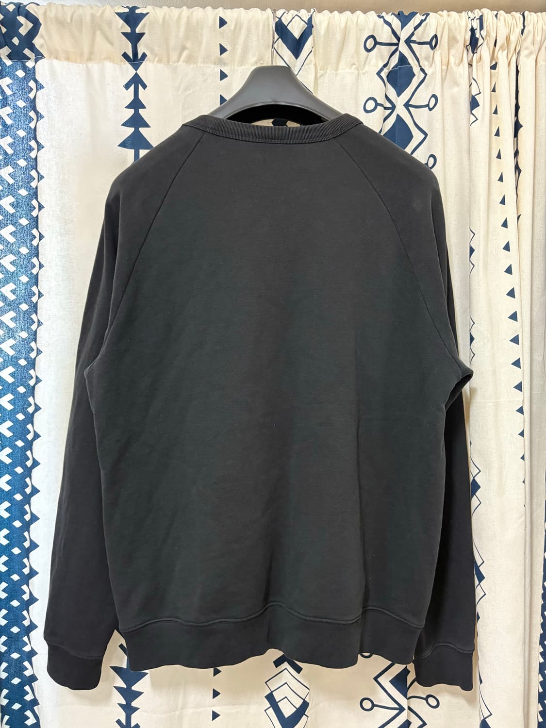 드리스 반 노튼 맨투맨 상품이미지4