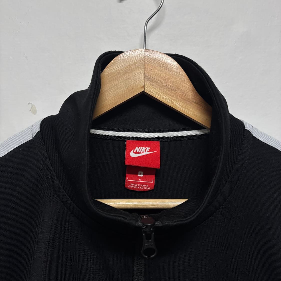 나이키 파리생제르망 블랙 트랙탑 상품이미지4