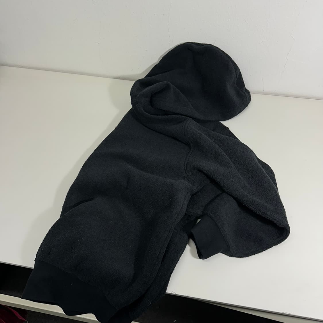 S 95 나이키 블랙 미들로고 후리스 후드티 상품이미지4