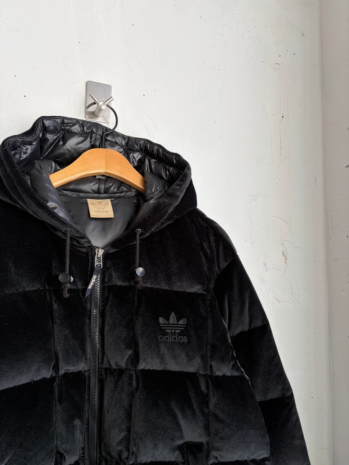 90‘s 아디다스 벨벳 오리털 패딩  상품이미지2
