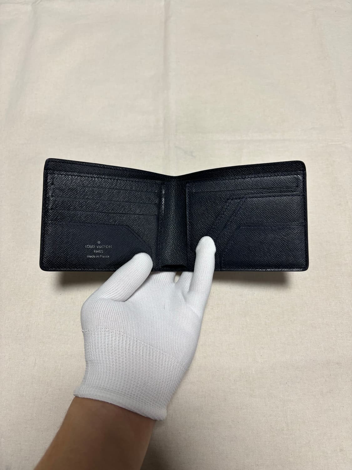 루이비통 타이가 월릿 반지갑  상품이미지7