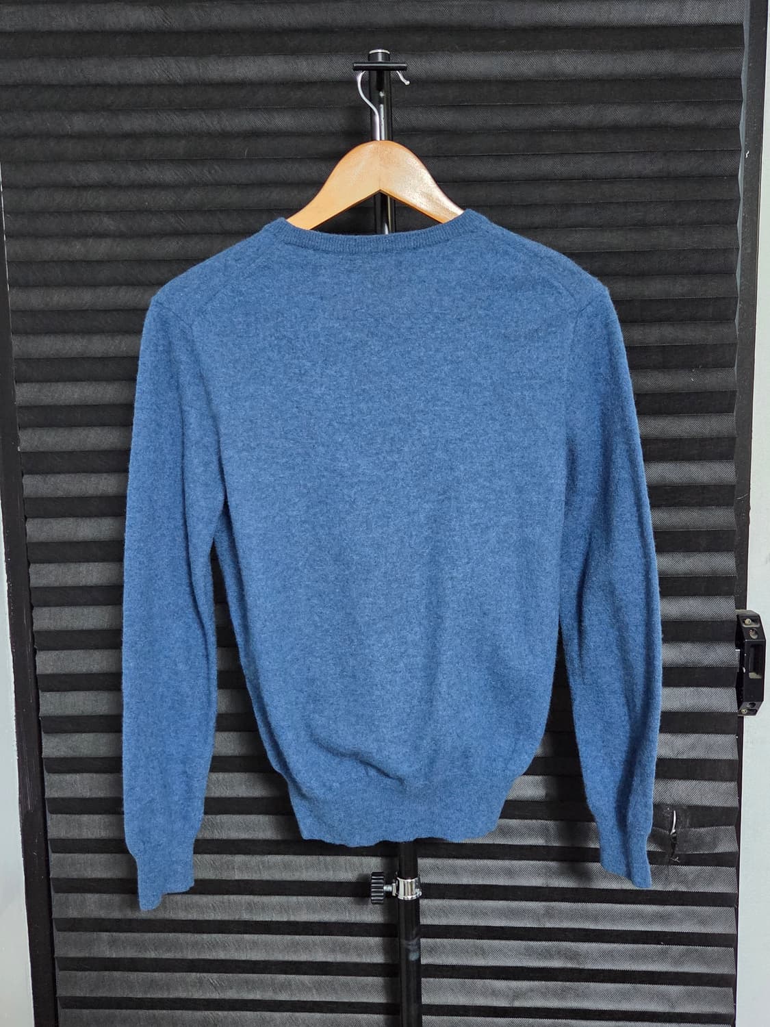 [폴로 랄프로렌] 메리노울 브이넥 니트 스웨터 | 00202 상품이미지6